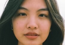 The Japanese Shampoo That Gradually Camouflages My Grays