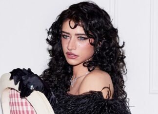 Odessa A’zion Styled Herself—and Finished Her Makeup in the Car—for the 2026 Golden Globes