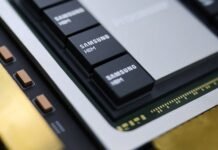 Samsung likely to flag 160% jump in Q4 profit as AI boom stokes chip prices
