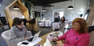 Little Rock businesses embrace artificial intelligence; owners say early adoption is crucial