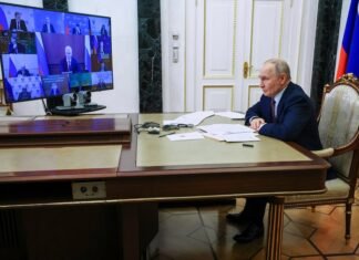 Russia watches U.S.-European tensions over Greenland with some glee, gloating and wariness