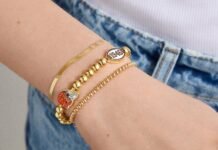 Stunning NFL jewelry collection is having a massive 40% off sale just in time for the Super Bowl