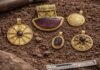 Anglo-Saxon treasure hoard of 7th-century gold jewelry was found in a strange location