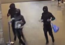 Several Connecticut jewelry stores hit by smash-and-grab heists
