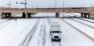 Watch the winter storm in these webcams and livestreams