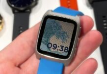 Pebble Watch Returns to CES With Open Source Twist