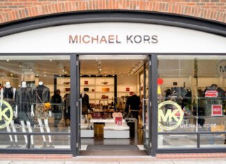 Michael Kors Outlet is spreading the love with 50% off its Valentine’s Day handbags