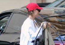 It’s Impossible to Not Look Like a Cool Fashion Girl When Wearing These Elegant It Sneakers With Leggings