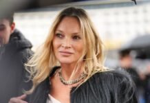Kate Moss Wouldn’t Dare Wear Jeans to Check In to Paris’s Hardest-to-Book Hotel—*This* Pant Trend Is Way Chicer