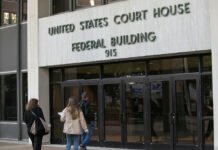 NY man pleads guilty in selling stolen jewelry from Milford, across US