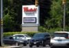 Trumbull Mall jewelry store hit in smash-and-grab burglary, police say