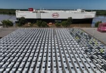 As Trump talks tariffs, his Argentine ally welcomes a first shipload of Chinese EVs
