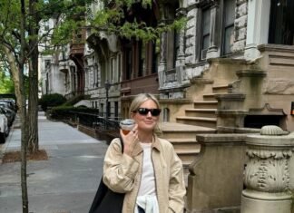 I’m Calling It: These 5 Shoe Trends Will Define How We Wear Jeans This Spring