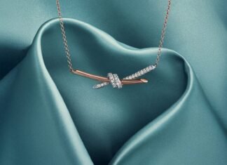 47 Best Jewelry Gifts that are Perfect for Valentine’s Day