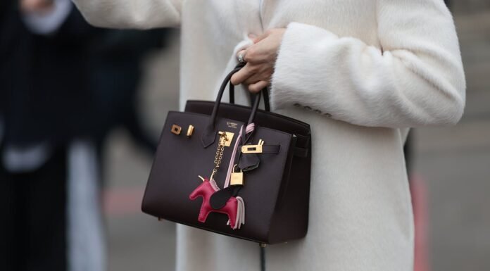 These 6 alternative handbags give off the Hermès Birkin look