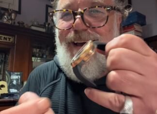 Russell Crowe delights fans as he creates TikTok to show off watches