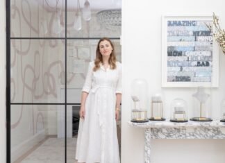 36-year-old left her law career to start a custom fine jewelry business—now it brings in 7 figures in yearly sales