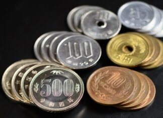 Hedge Funds Flip to Bullish on Yen Even After Strong US Payrolls
