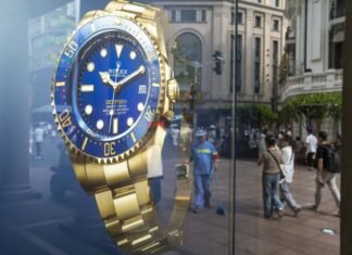 Fake, Used or New, the Rolex Market Is Booming