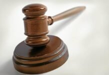 Man pleads guilty to role in jewelry theft ring that included Great Lakes Mall