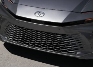 Only 4 Automakers Sold More Than A Million Cars In America In 2025