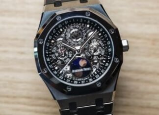 Hands-on – The New Audemars Piguet Royal Oak Selfwinding
Perpetual Calendar Openworked