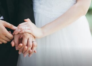 Style Edit: L’ÉCOLE Asia Pacific’s new engagement ring course