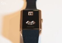 Hands On: Audemars Piguet Neo Frame Jumping Hour