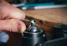 Hummingbird Jewelers in Rhinebeck Blends Custom Craftsmanship with Modern CAD Technology