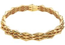 Bulgari’s Newest Jewelry Line Breathes New Life Into a 1940s Design