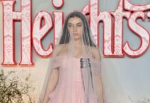Charli XCX in Pink Bespoke Erdem at the ‘Wuthering Heights’ Premiere – Red Carpet Fashion Awards