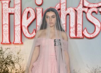 Charli XCX in Pink Bespoke Erdem at the ‘Wuthering Heights’ Premiere – Red Carpet Fashion Awards
