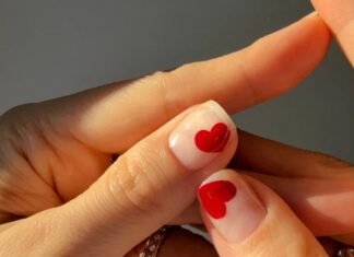 Proved by Trendsetters: 12 Heart Nail Designs That Always Look Chic