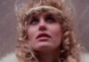 15 Stunning Photos of ’90s Dream Girl Daryl Hannah