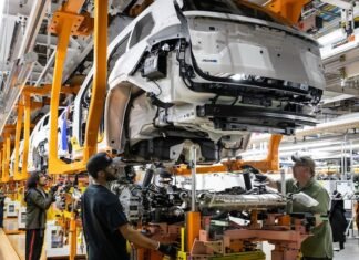 Cars, European manufacturers: take action to defend the industry