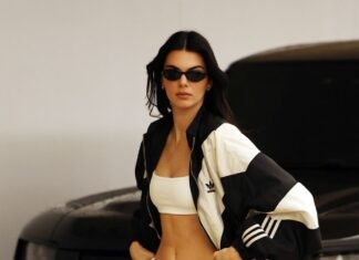 Kendall Jenner Revives a Long-Dead 2016 Sneaker