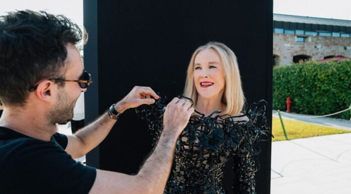 Andrew Gelwicks, Catherine O’Hara’s Longtime Stylist, Remembers the Late Comedy Legend