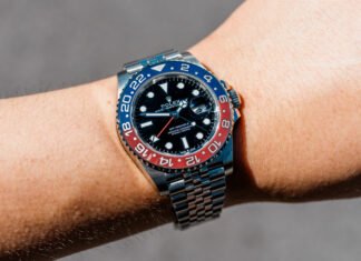 Has Rolex discontinued the GMT-Master II Pepsi?