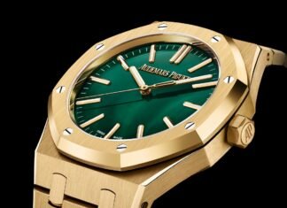 Audemars Piguet Unveils ‘Aussie Edition’ Royal Oak in Green and Gold
