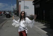 The Elegant Accessory L.A. Fashion Girls Are Wearing to Look Chic This Season