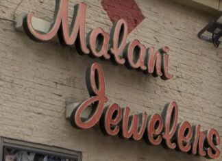 Police swarm a DeKalb County jewelry store as part of multi-state fraud investigation