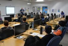 Stop cyber threats! Learn to use artificial intelligence as your small business security ally