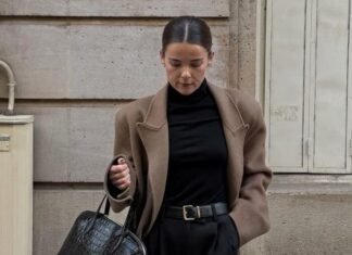 Suddenly, Sophisticated Women In London and Copenhagen Are Carrying This Elegant, Under-the-Radar Bag