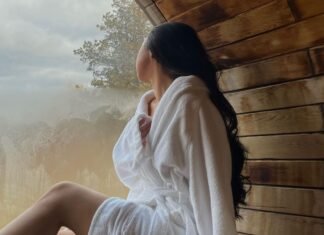Scaly-Shin Season Doesn’t Exist If You Follow These 6 Expert-Approved Bodycare Tips
