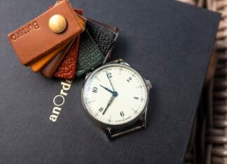 Review: AnOrdain’s Bespoke Strap Service