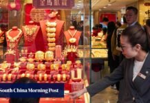 Hong Kong jewellery sales sparkle amid 13pc jump in mainland Chinese visitors