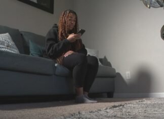 Metro Atlanta woman claims that Wellstar hospital staff stole her jewelry after she was attacked