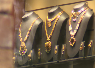 Raid on Georgia jewelry store tied to multi-state fraud investigation