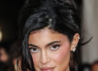 Kylie Jenner Shows Off Custom Diamond-Encrusted Handbag Charm She Treated Herself To For Valentine’s Day Amid Rumors Of A Wedding With Timothée Chalamet
