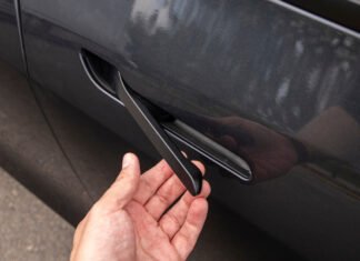 China Is Banning Retractable Car Door Handles (For A Good Reason)